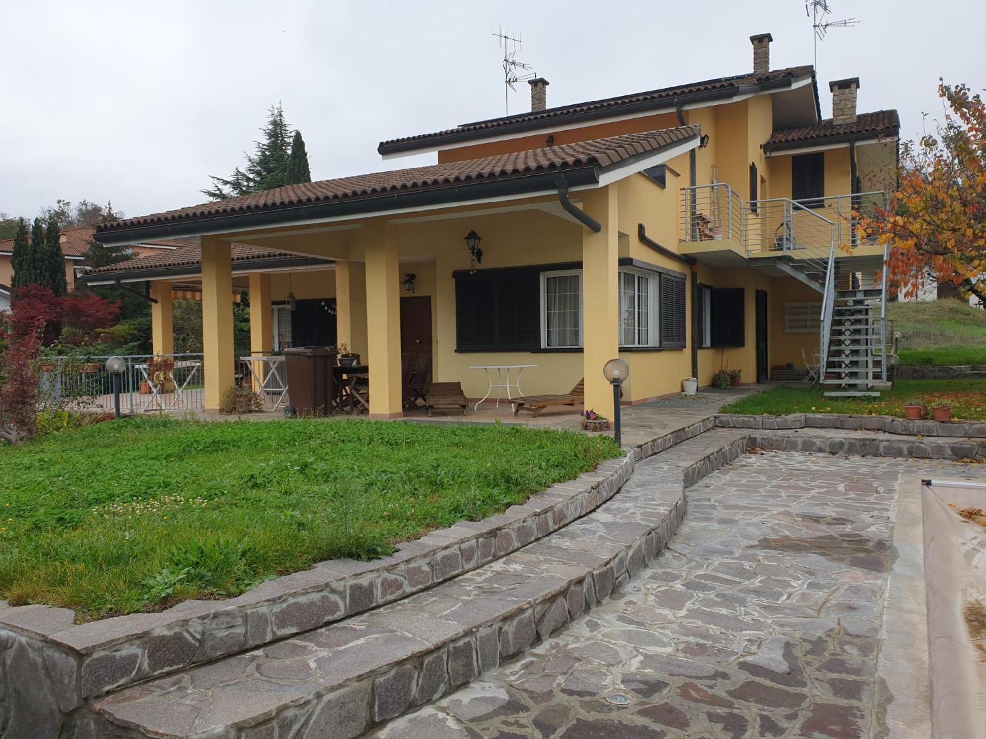 Casa Vacanze Alice E Arianna 카이로 몬테노테 외부 사진